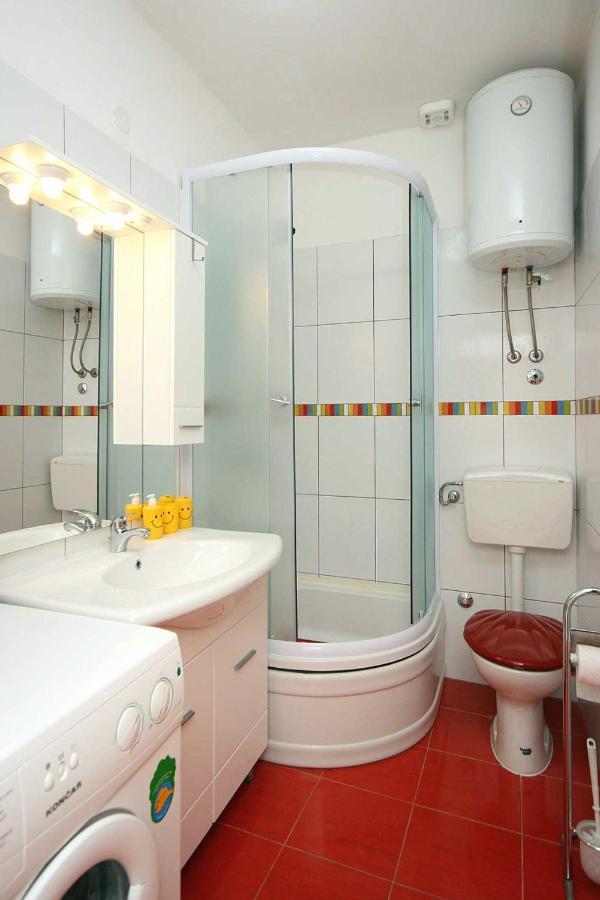 Apartments With A Parking Space Bol, Brac - 4658 외부 사진